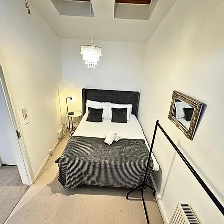The Heart Of Kensington Mews - 3 Bedrooms House-Private Entrance-Hyde Park Walk Away-Green Park 9 Minutes Underground- The Best Of London With Glamour Of Kensington Buitenkant foto