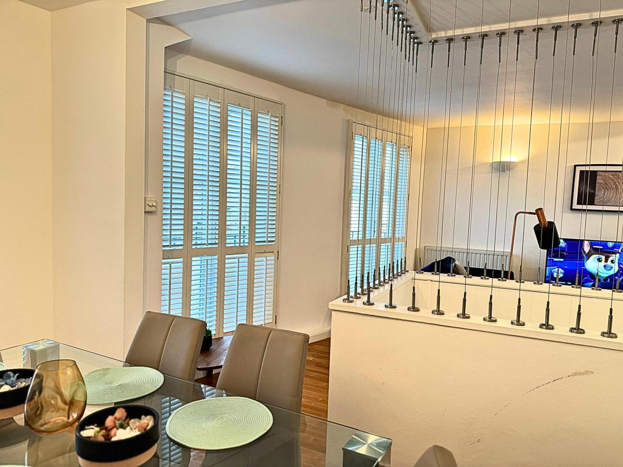 The Heart Of Kensington Mews - 3 Bedrooms House-private Entrance-hyde Park Walk Away-green Park 9 Minutes Underground- The Of With Glamour Of Kensington Londra