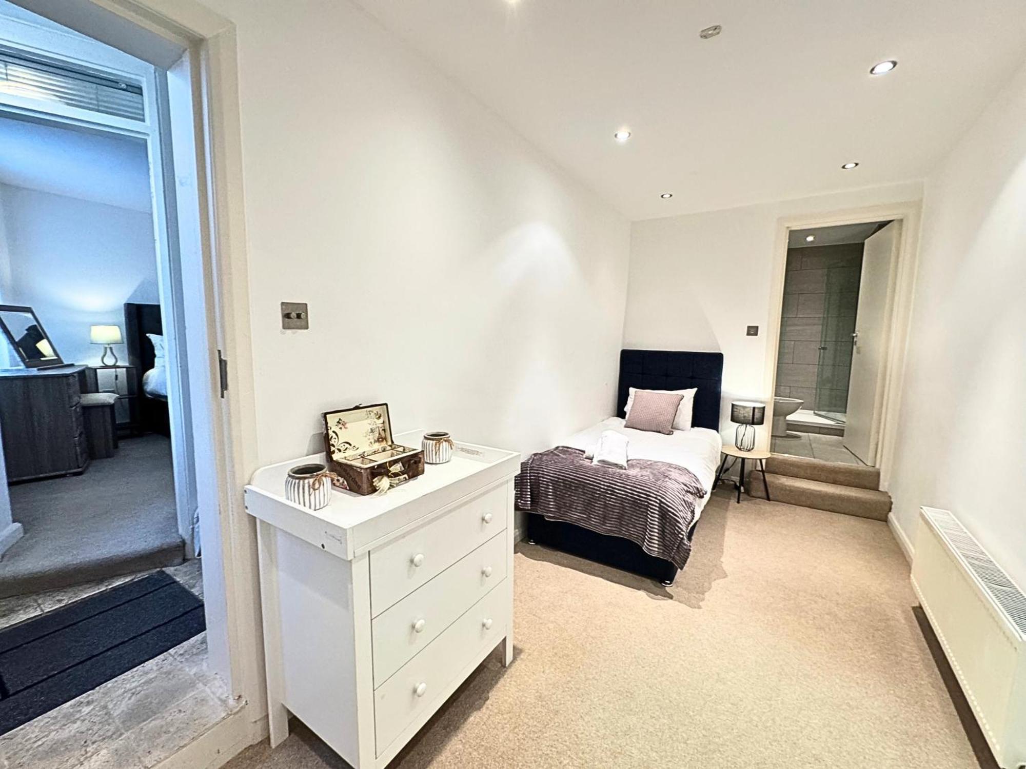 Casa vacanze The Heart Of Kensington Mews - 3 Bedrooms House-private Entrance-hyde Park Walk Away-green Park 9 Minutes Underground- The Of With Glamour Of Kensington