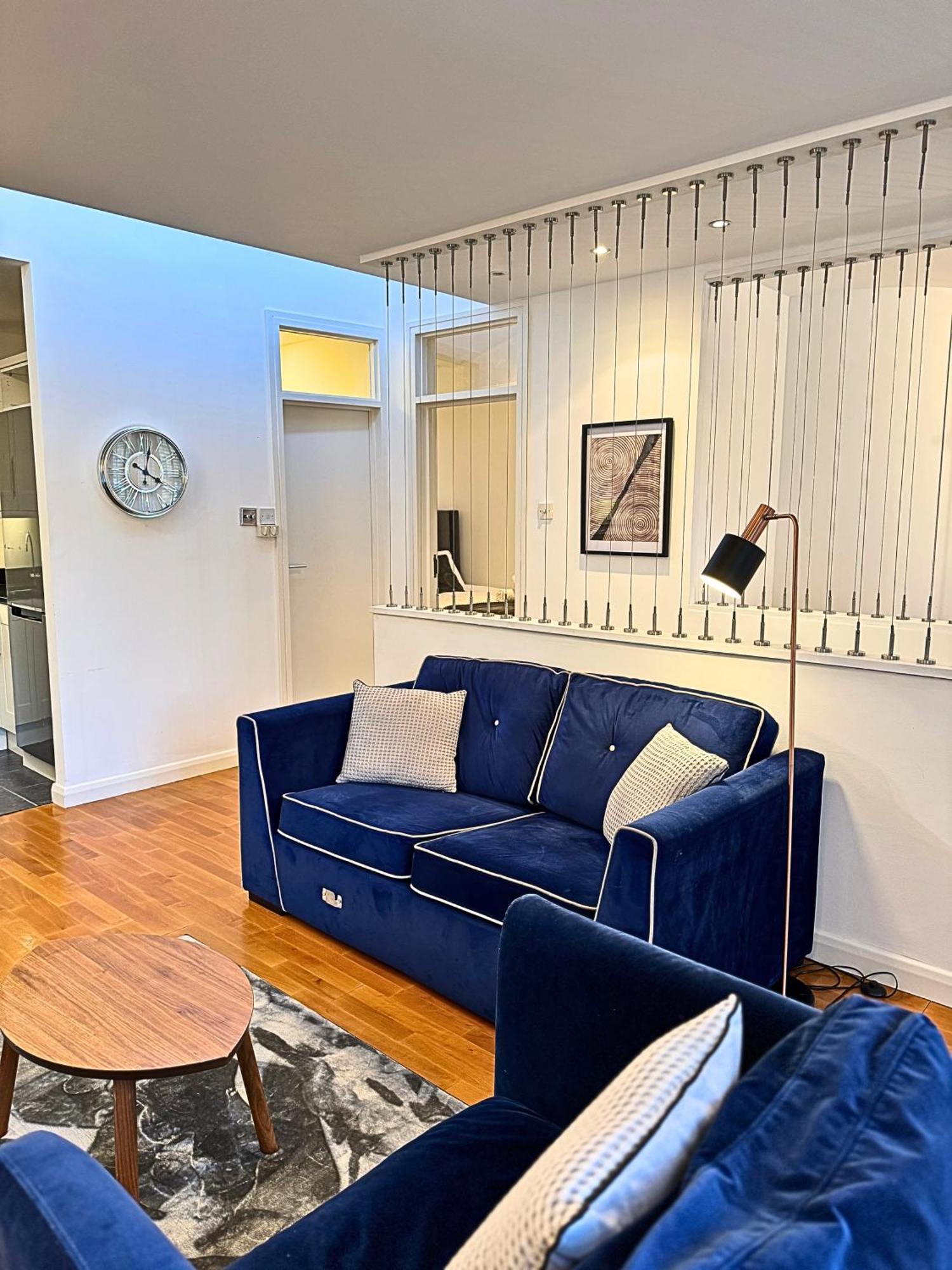 Casa vacanze The Heart Of Kensington Mews - 3 Bedrooms House-private Entrance-hyde Park Walk Away-green Park 9 Minutes Underground- The Of With Glamour Of Kensington *
