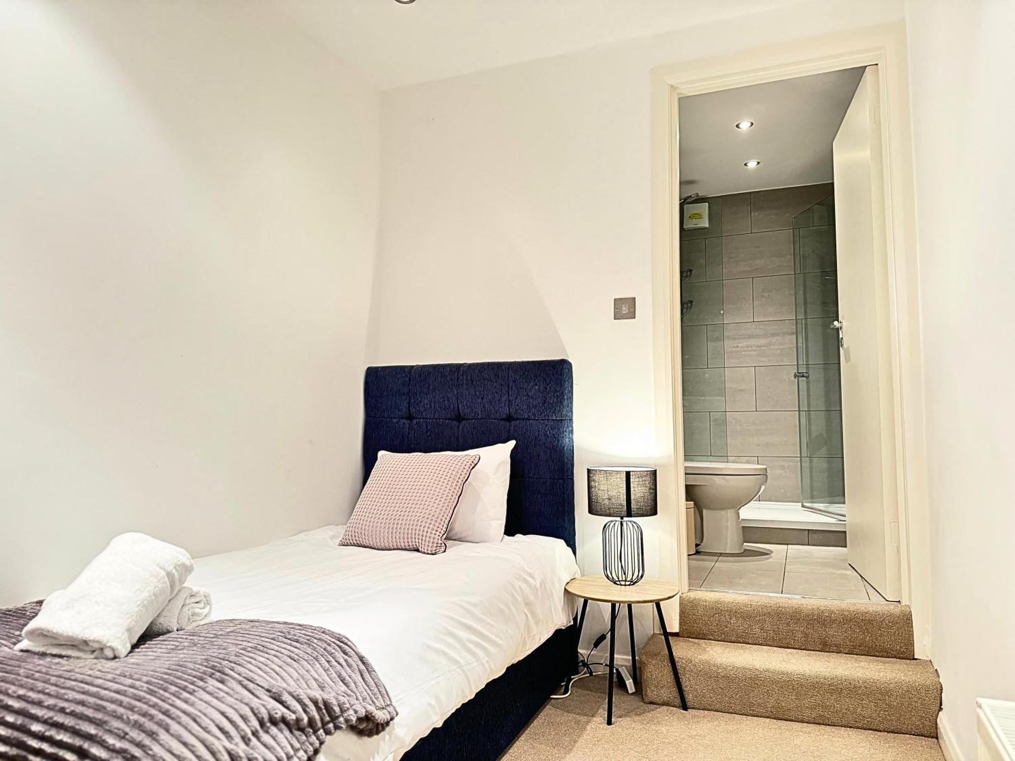Kensington Mews Retreat: Hyde Park Hideaway Holiday home London